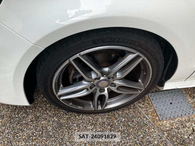 Mercedes Benz A-CLASS 2017-06 7221484-5