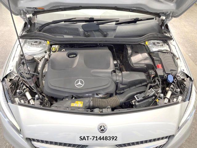 Mercedes Benz A-CLASS 2017-12 7221486-19