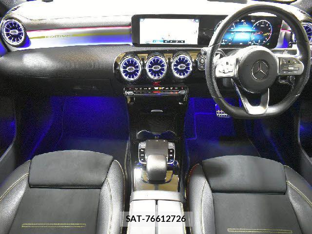 Mercedes Benz A-CLASS 2018-12 7221487-1
