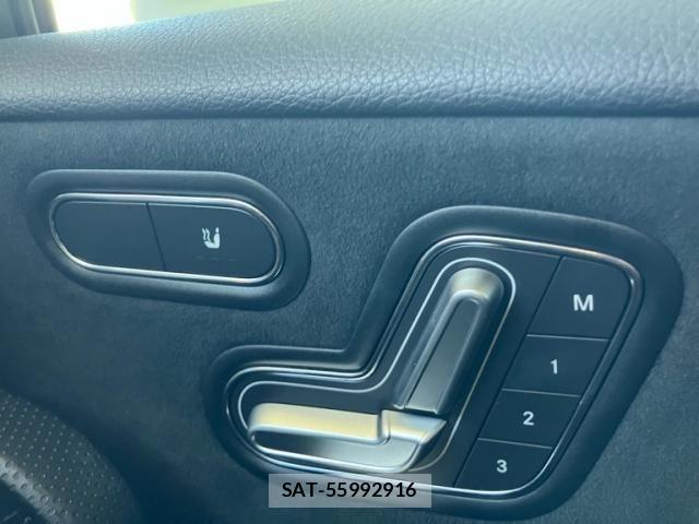 Mercedes Benz A-CLASS 2018-12 7221490-13