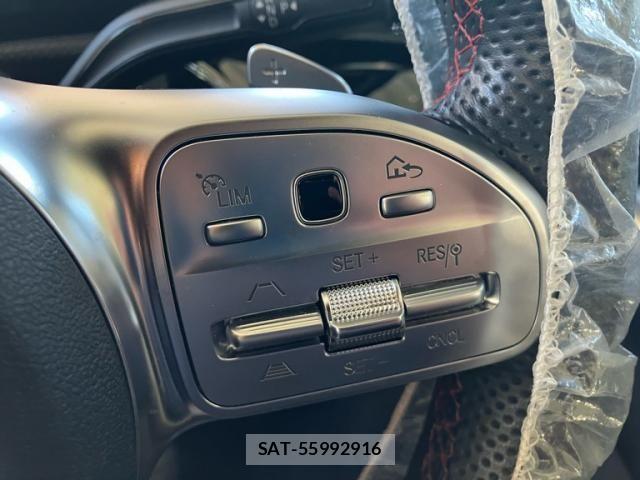 Mercedes Benz A-CLASS 2018-12 7221490-16