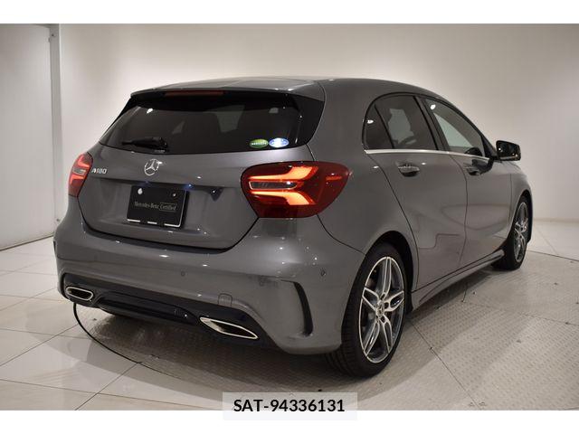 Mercedes Benz A-CLASS 2018-06 7217370-2