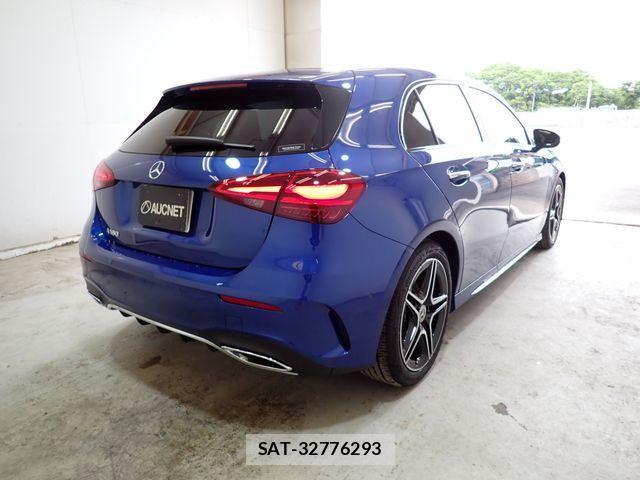 Mercedes Benz A-CLASS 2024-10 7221493-7
