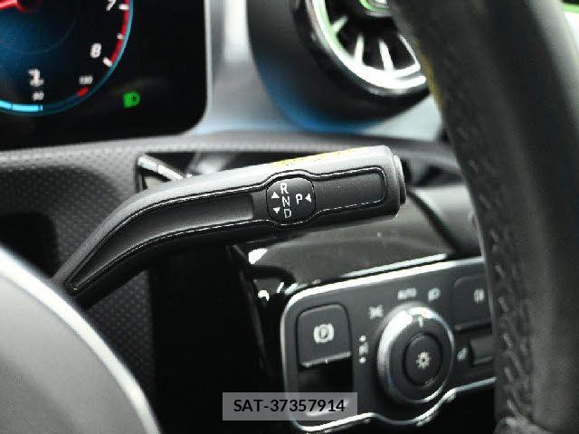 Mercedes Benz A-CLASS 2018-12 7221488-9