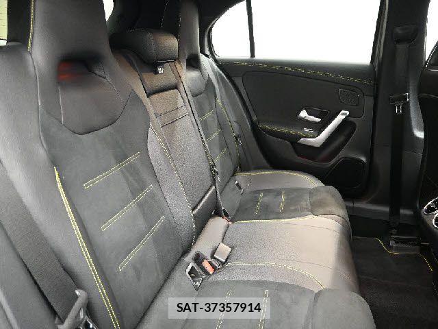 Mercedes Benz A-CLASS 2018-12 7221488-27