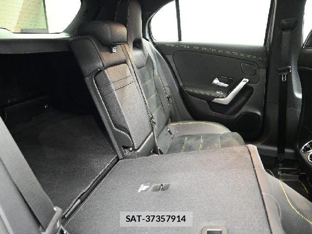 Mercedes Benz A-CLASS 2018-12 7221488-28