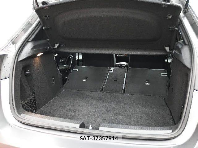 Mercedes Benz A-CLASS 2018-12 7221488-7