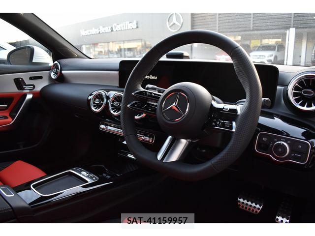 Mercedes Benz A-CLASS 2026-04 7221494-1