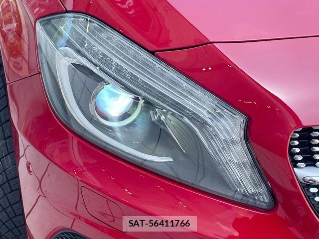 Mercedes Benz A-CLASS 2015-12 7221481-11