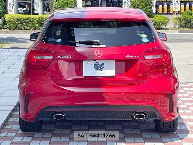 Mercedes Benz A-CLASS 2015-12 7221481-14