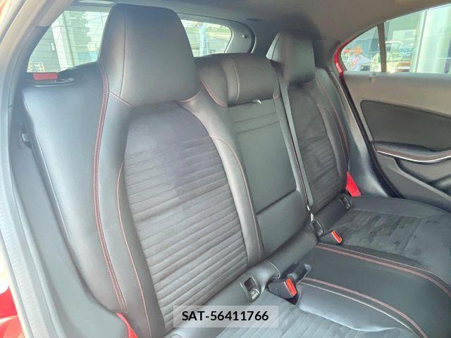 Mercedes Benz A-CLASS 2015-12 7221481-8