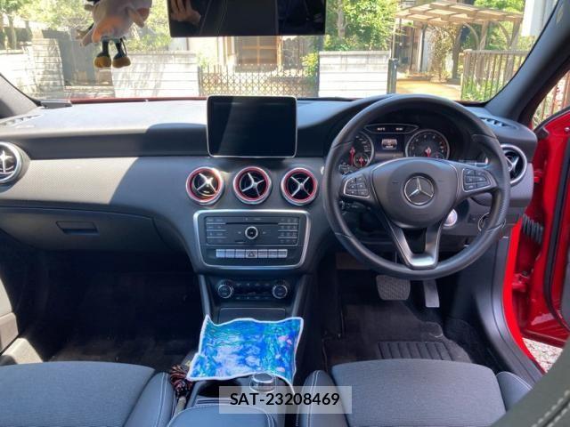 Mercedes Benz A-CLASS 2016-01 7221483-15