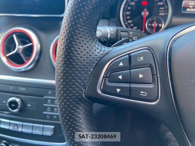 Mercedes Benz A-CLASS 2016-01 7221483-18