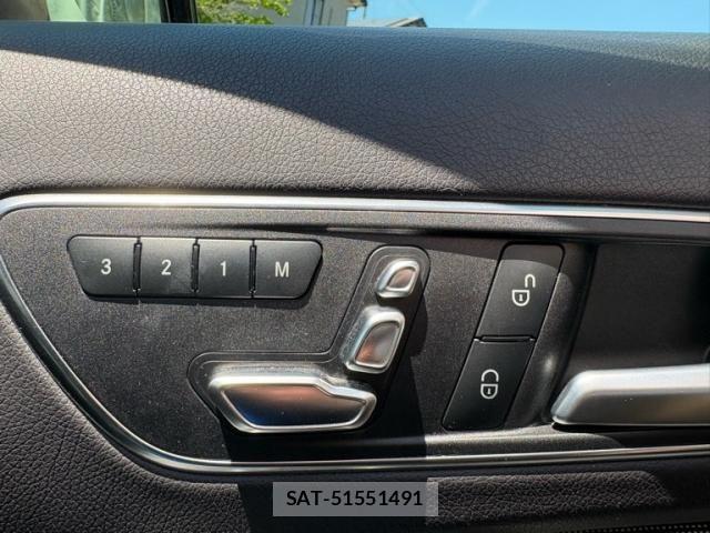Mercedes Benz A-CLASS 2017-09 7221485-9