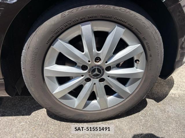 Mercedes Benz A-CLASS 2017-09 7221485-6