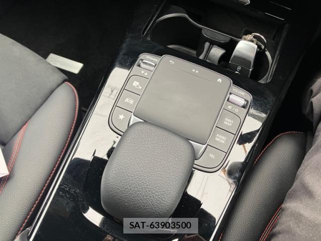 Mercedes Benz A-CLASS 2020-11 7251447-26