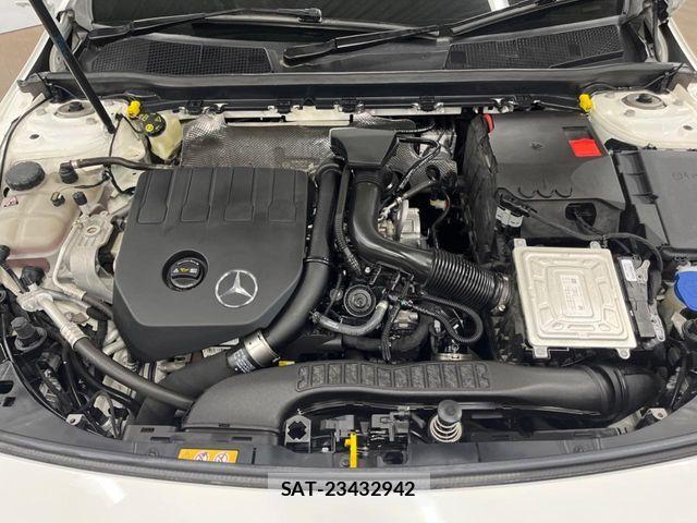 Mercedes Benz A-CLASS 2019-05 7251443-18