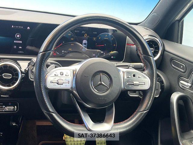 Mercedes Benz A-CLASS 2019-05 7251444-12