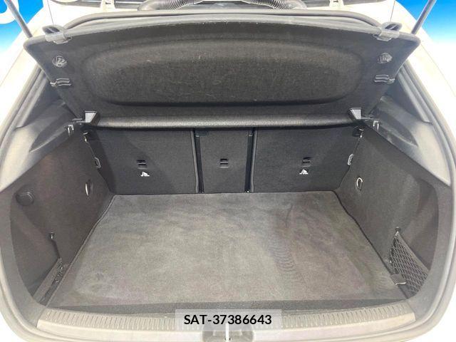 Mercedes Benz A-CLASS 2019-05 7251444-14