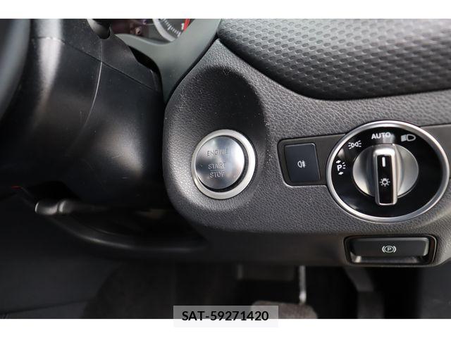 Mercedes Benz A-CLASS 2018-01 7251451-16