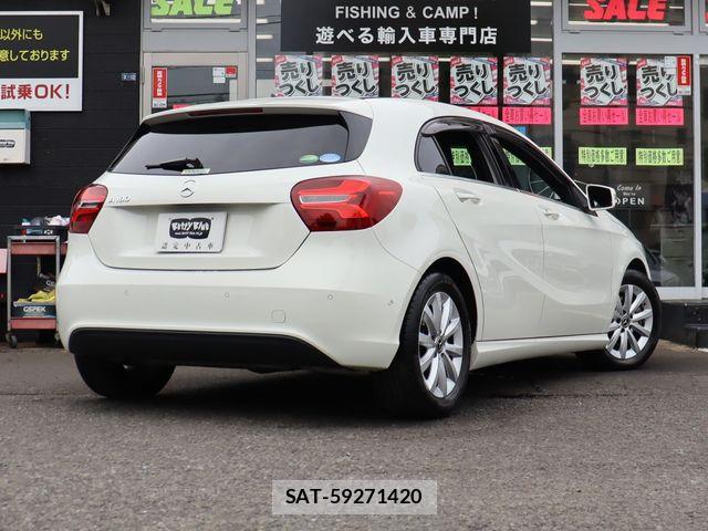 Mercedes Benz A-CLASS 2018-01 7251451-26