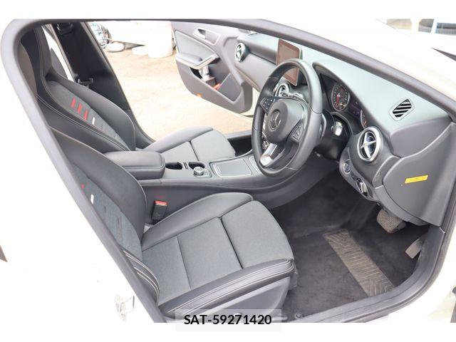 Mercedes Benz A-CLASS 2018-01 7251451-2