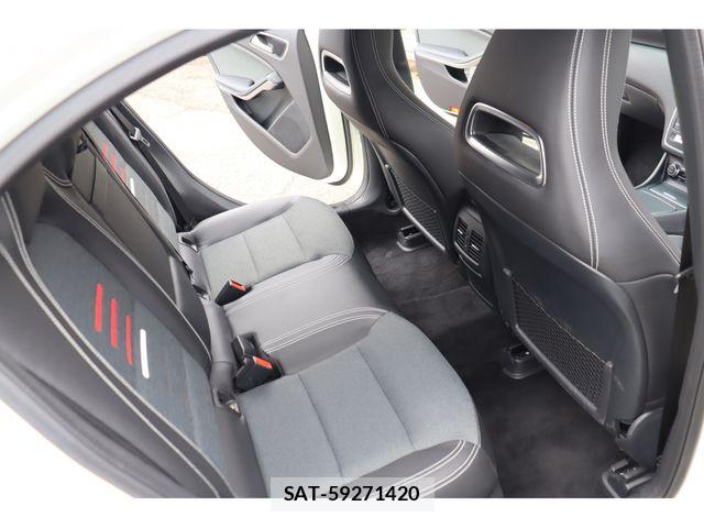 Mercedes Benz A-CLASS 2018-01 7251451-3