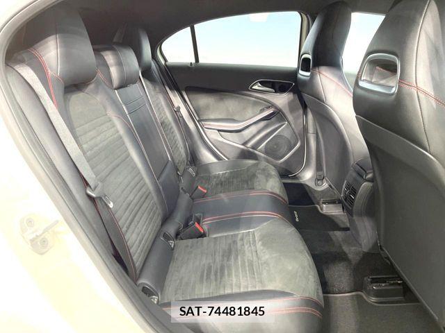 Mercedes Benz A-CLASS 2015-05 7272288-9