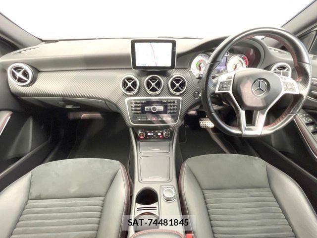 Mercedes Benz A-CLASS 2015-05 7272288-1