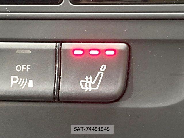 Mercedes Benz A-CLASS 2015-05 7272288-4