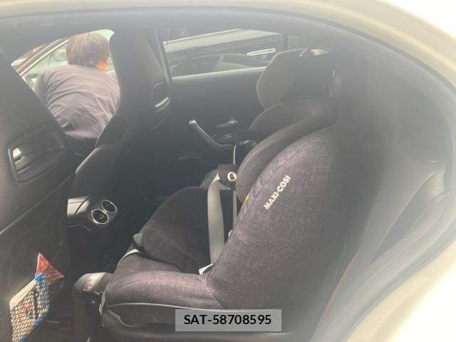Mercedes Benz A-CLASS 2021-06 7272285-17