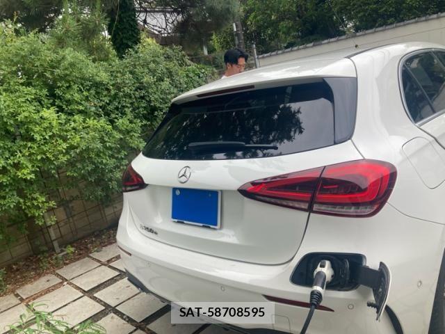 Mercedes Benz A-CLASS 2021-06 7272285-5