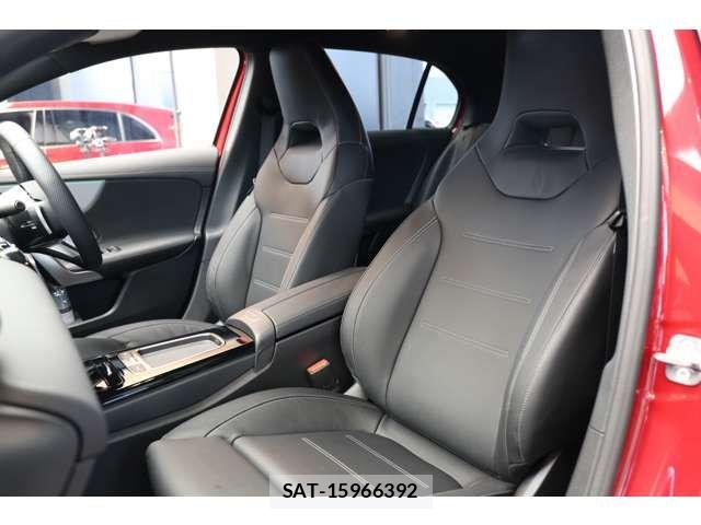 Mercedes Benz A-CLASS 2025-10 7328246-11