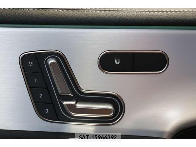 Mercedes Benz A-CLASS 2025-10 7328246-14