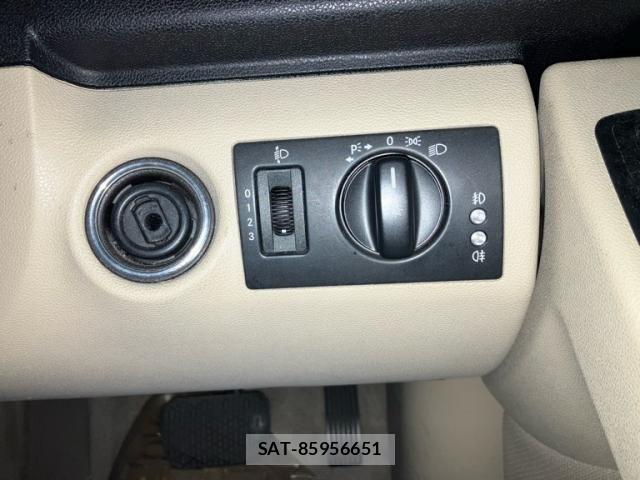Mercedes Benz A-CLASS 2008-04 7328251-12