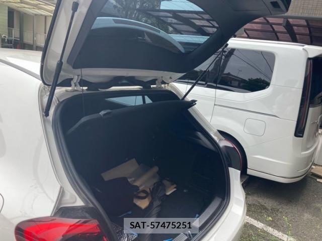 Mercedes Benz A-CLASS 2020-09 7328249-4