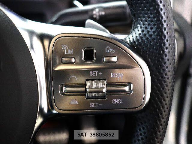 Mercedes Benz A-CLASS 2018-12 7328247-16