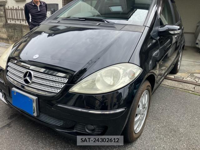 Mercedes Benz A-CLASS 2008-02 7358657-3
