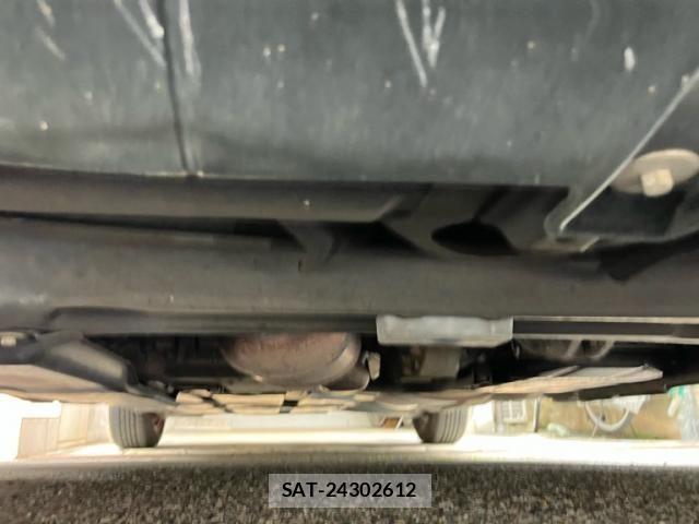 Mercedes Benz A-CLASS 2008-02 7358657-4