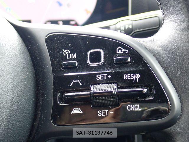 Mercedes Benz A-CLASS 2019-09 7358655-15
