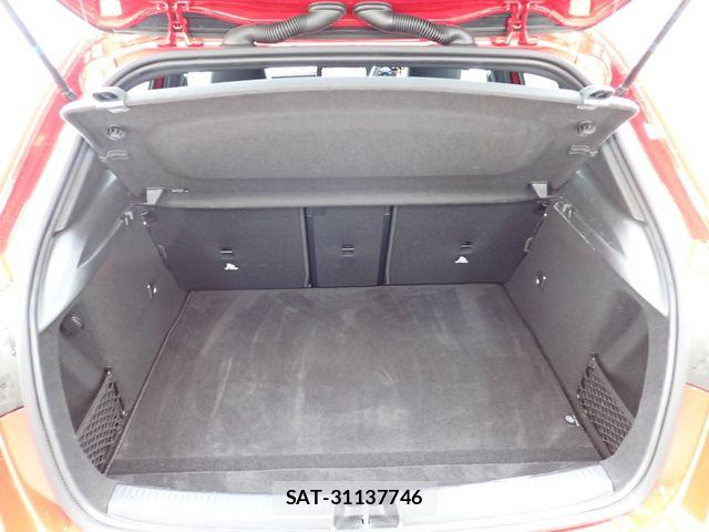 Mercedes Benz A-CLASS 2019-09 7358655-25