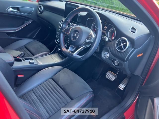 Mercedes Benz A-CLASS 2017-06 7358661-12