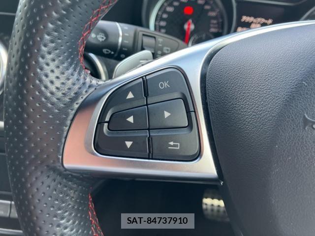 Mercedes Benz A-CLASS 2017-06 7358661-16