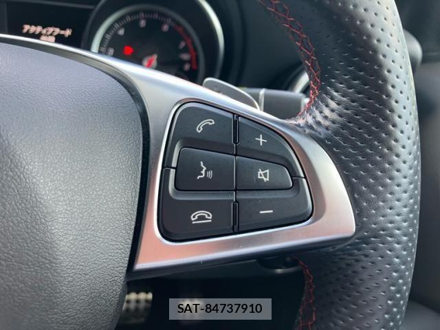 Mercedes Benz A-CLASS 2017-06 7358661-17