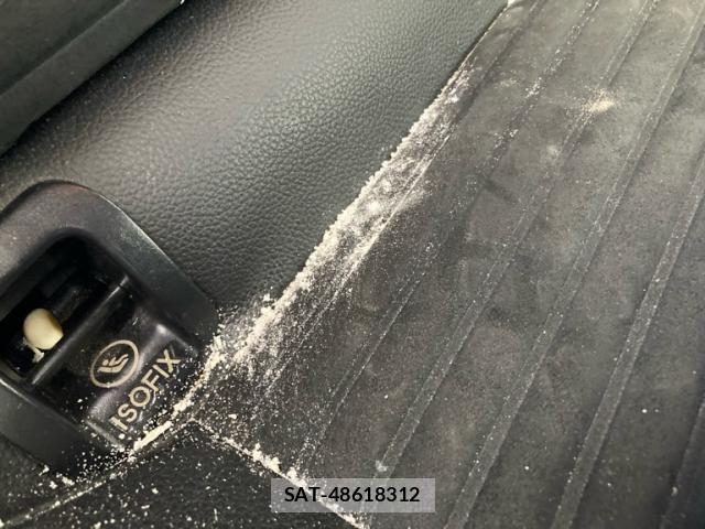 Mercedes Benz A-CLASS 2013-07 7358658-15