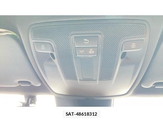 Mercedes Benz A-CLASS 2013-07 7358658-20