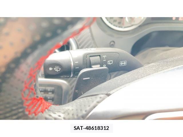Mercedes Benz A-CLASS 2013-07 7358658-24