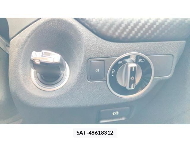 Mercedes Benz A-CLASS 2013-07 7358658-28