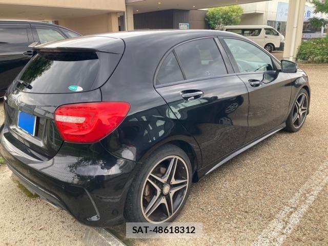Mercedes Benz A-CLASS 2013-07 7358658-3