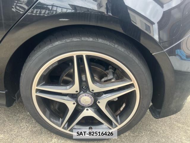 Mercedes Benz A-CLASS 2014-11 7390851-6
